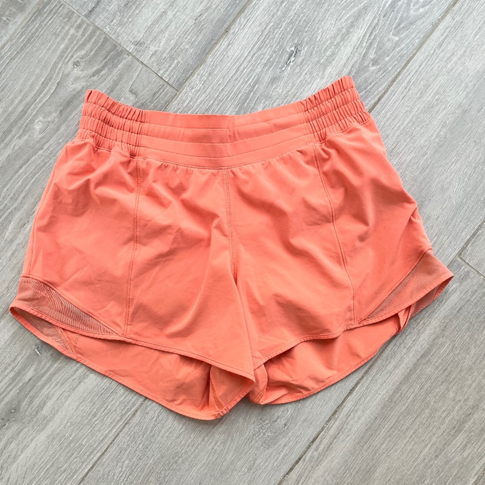 Lululemon Hotty Hot 4" Lined Shorts, Coral Kiss, Size 8